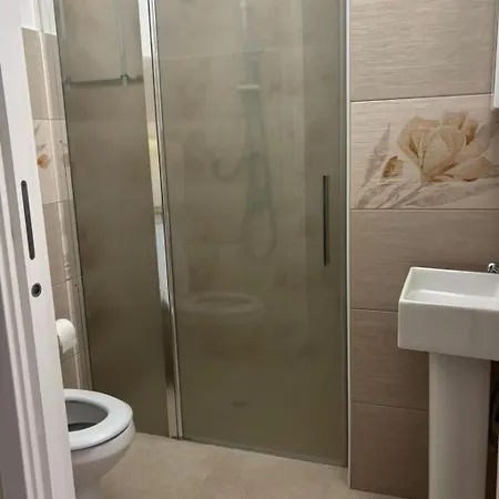 Fuer 6 Oder 7 Personen By Interhome 아파트 발레스트라테